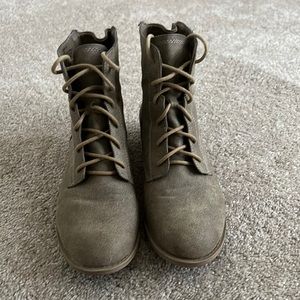 Crown vintage boots